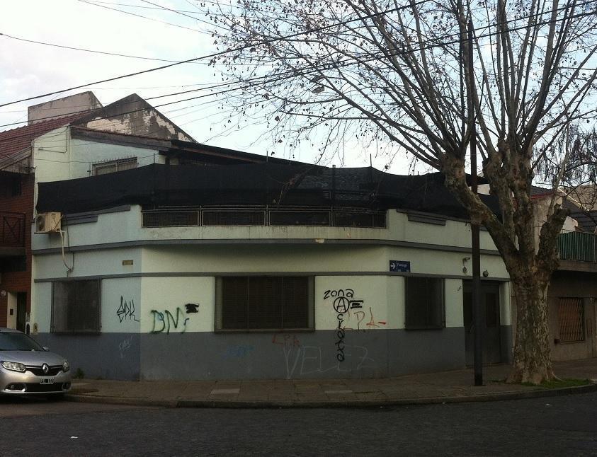 Casa en Alquiler en Liniers,  $ 10000