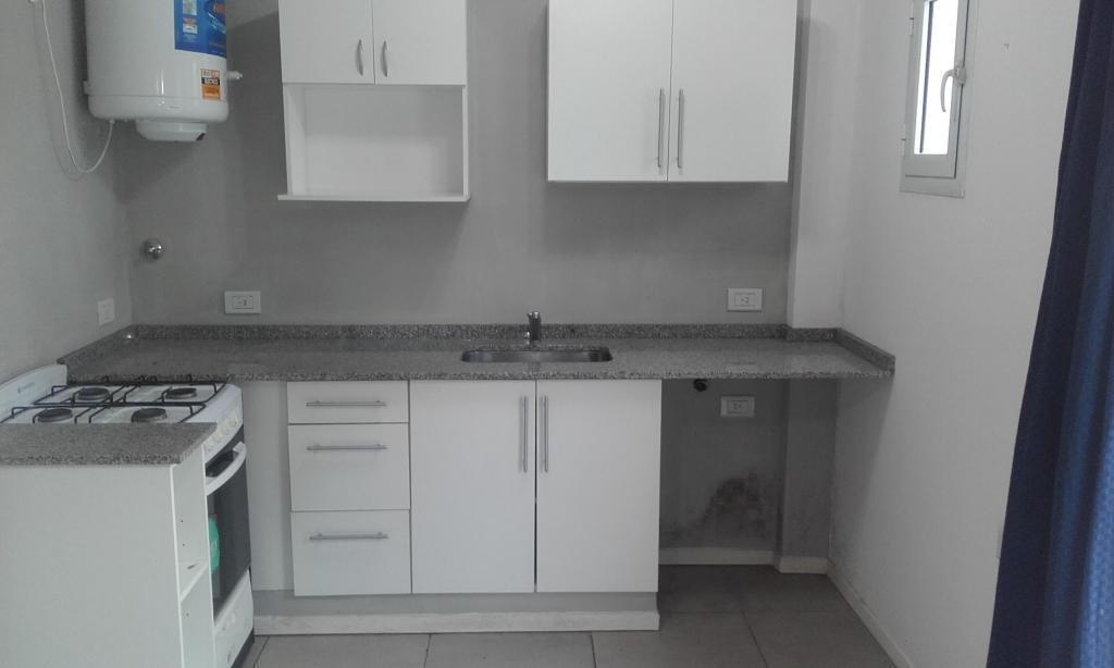 Bonifacini 4700, 2amb amplio, 1er.piso $ 4500