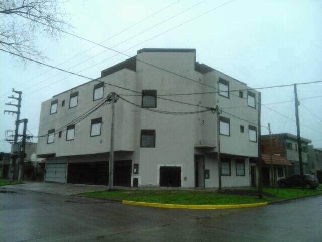 ALQUILO DEPTO A ESTRENAR CALLE 74 Y 25 $4500