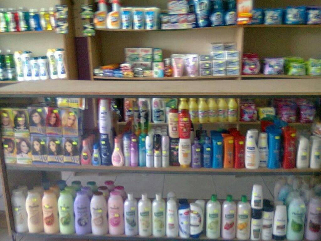 Exibidores y mostradores listo para abrir tu local