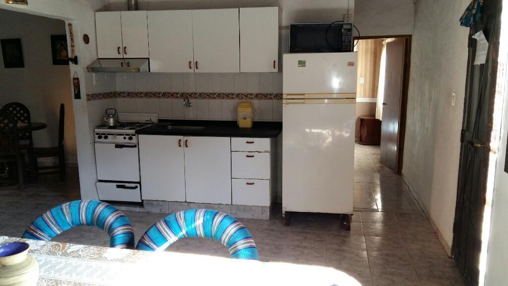 Hermoso chalet con pileta p/10 p.en Paso de la Patria