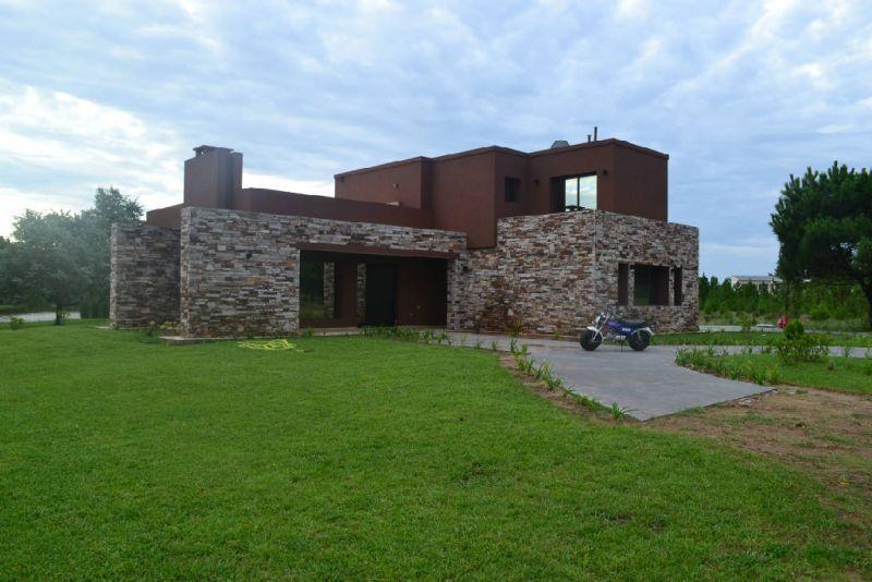 Casa en Venta en La herradura,  U$S 750000