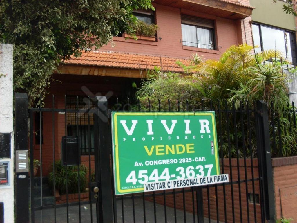 Casa en Venta en Coghlan,  U$S 279000