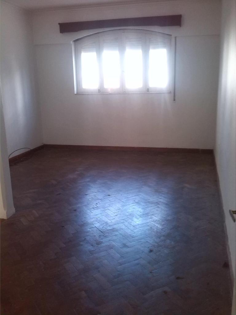 INMOBILIARIA alquila 53 Y 10 P.B FTE 2 DORMS Y PATIO ... $ 7.500