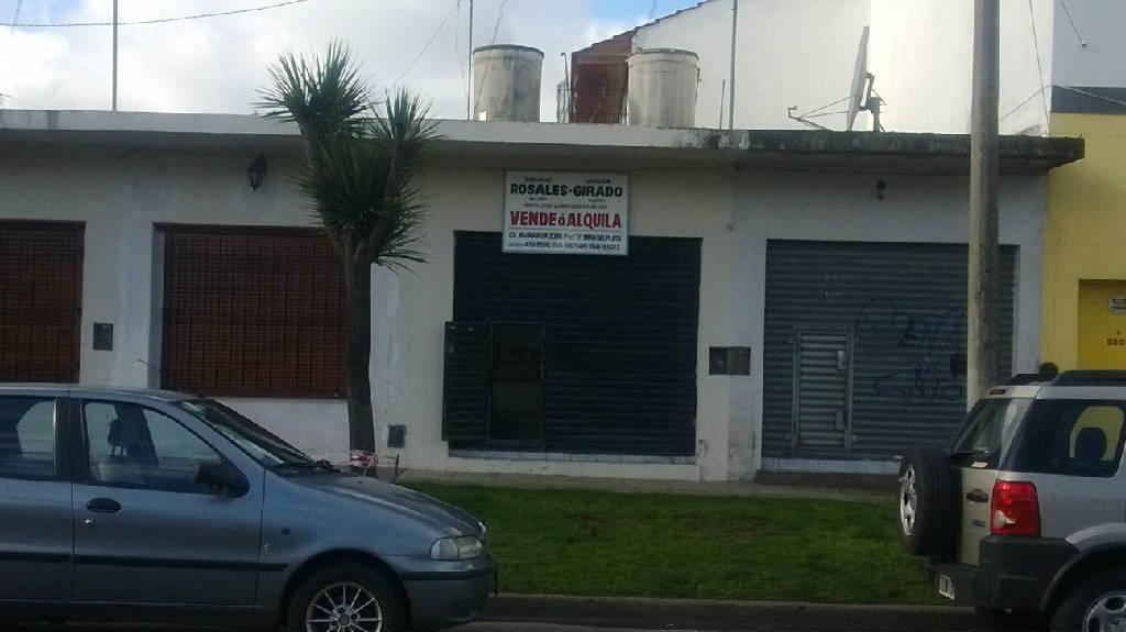 LOCAL ZONA VILLA PRIMERA A METROS DE AV.JARA, CON RENTA