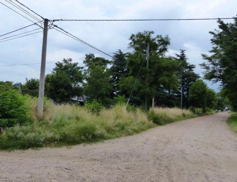 DUEÑO VENDE TERRENO EN SIERRA DE LA VENTANA, BARRIO SAN BERNARDO TODOS LOS SERVICIOS