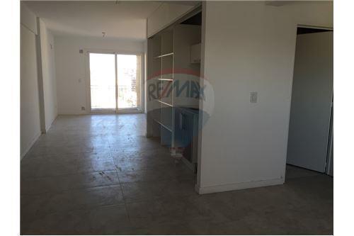 56 m2 Apto Profesional Parrilla propia, pileta