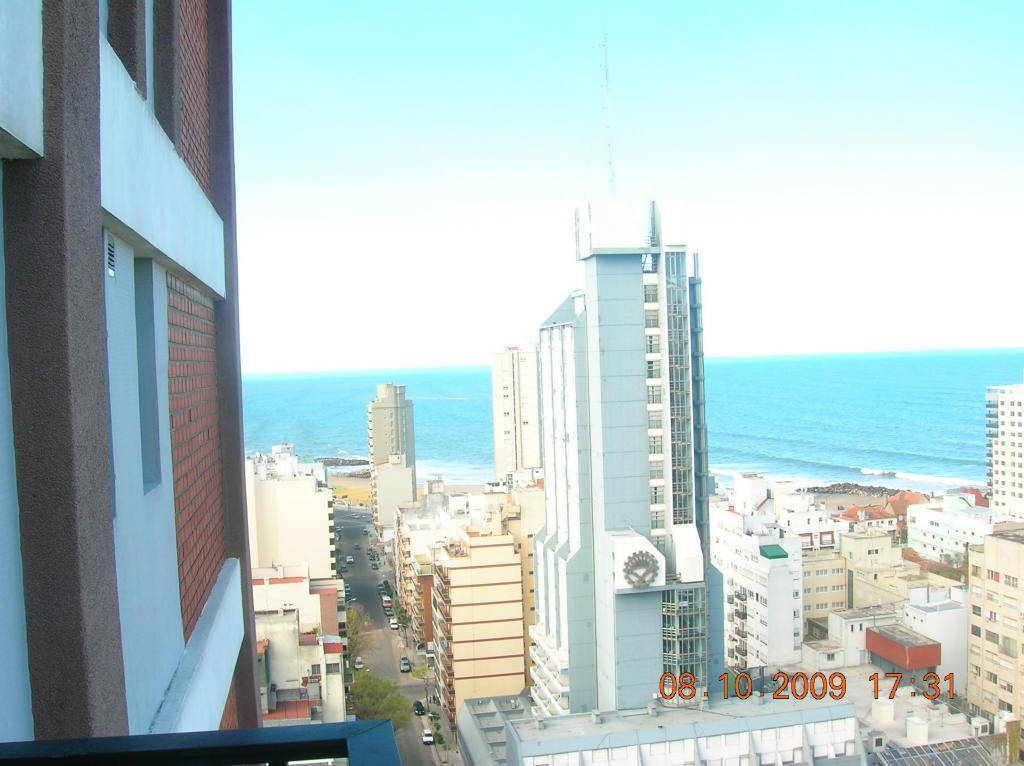 Departamento Un Ambiente La Perla Centro Balcon vista al mar