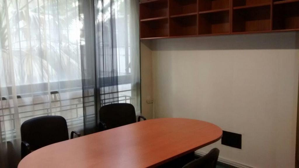 Oficina en Alquiler en Centro / microcentro,  $ 6000