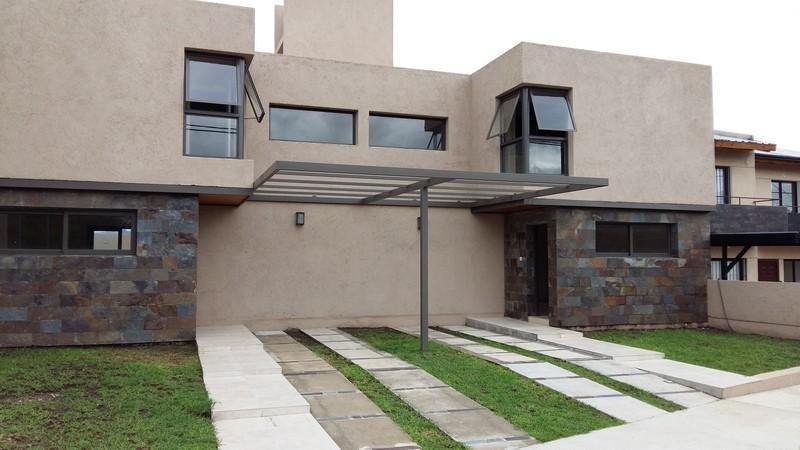 Casa en Venta en La estanzuela,  $ 1400000