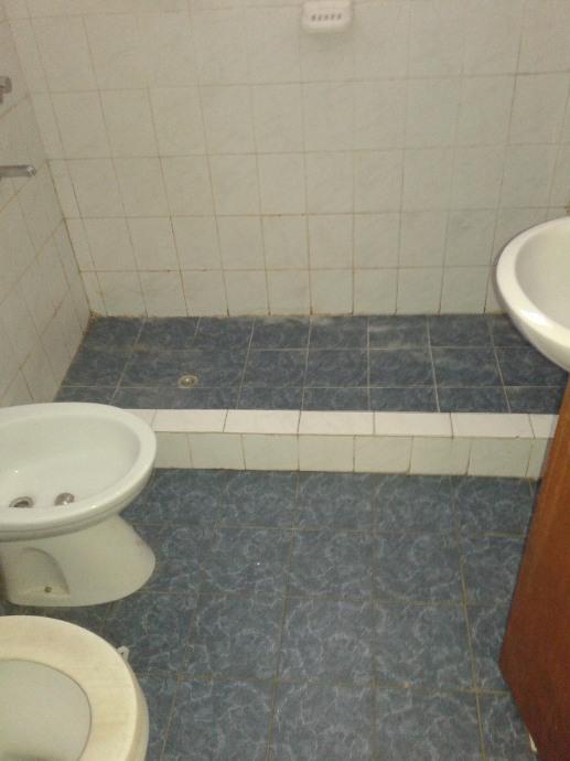 Departamento Tipo Casa en alquiler en Lanus Oeste PD1