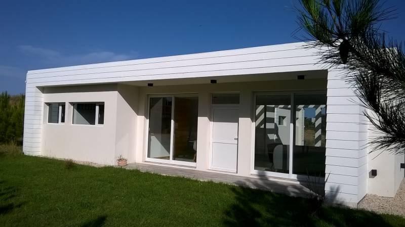 Alquiler temporario / Verano 2017 / Casa en COSTA ESMERALDA Barrio Deportiva I