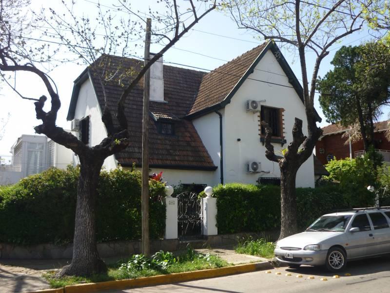 Casa estilo ingles en venta en Vicente Lopez
