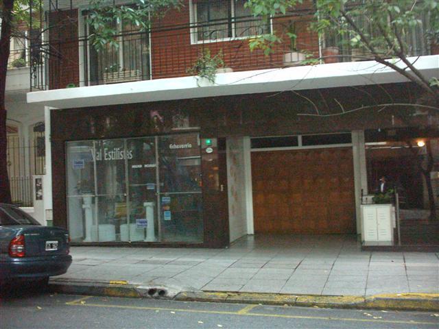 LOCAL 93 m² TOTALES 1 CUADRA CABILDO y SUBTE