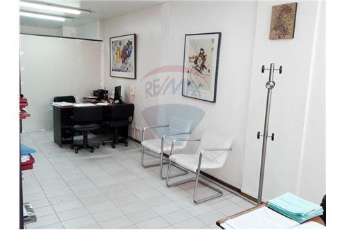 VENTA 2 OFICINAS Semipiso 81mt2 en CONGRESO, 4 amb