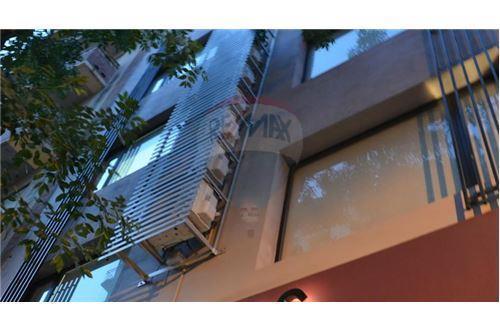 Venta Edificio apto clinica o geriatrico Monserrat