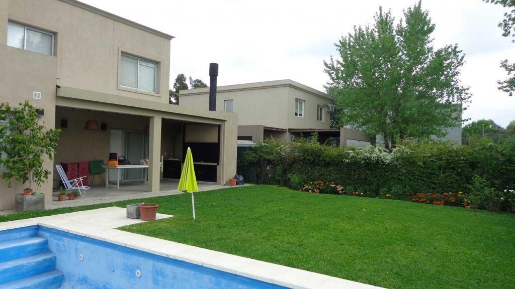 Casa en Venta en El hornero,  U$S 198000