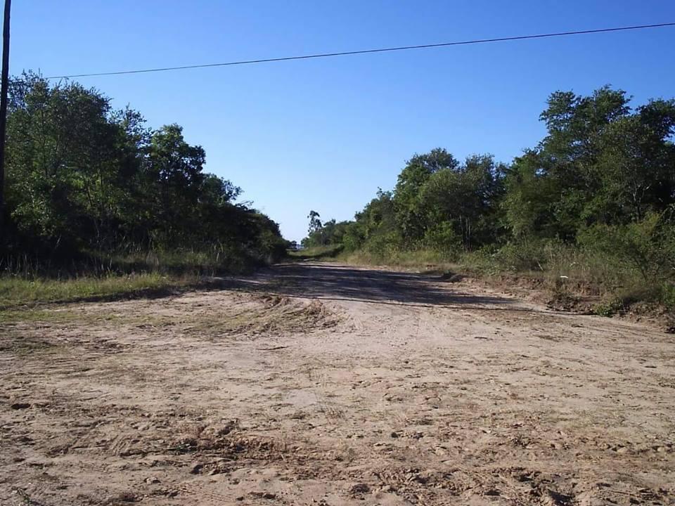 DUEÑO VENDE LOTE EN PASO DE LA PATRAI!! 100 MTS. DEL RIO!!