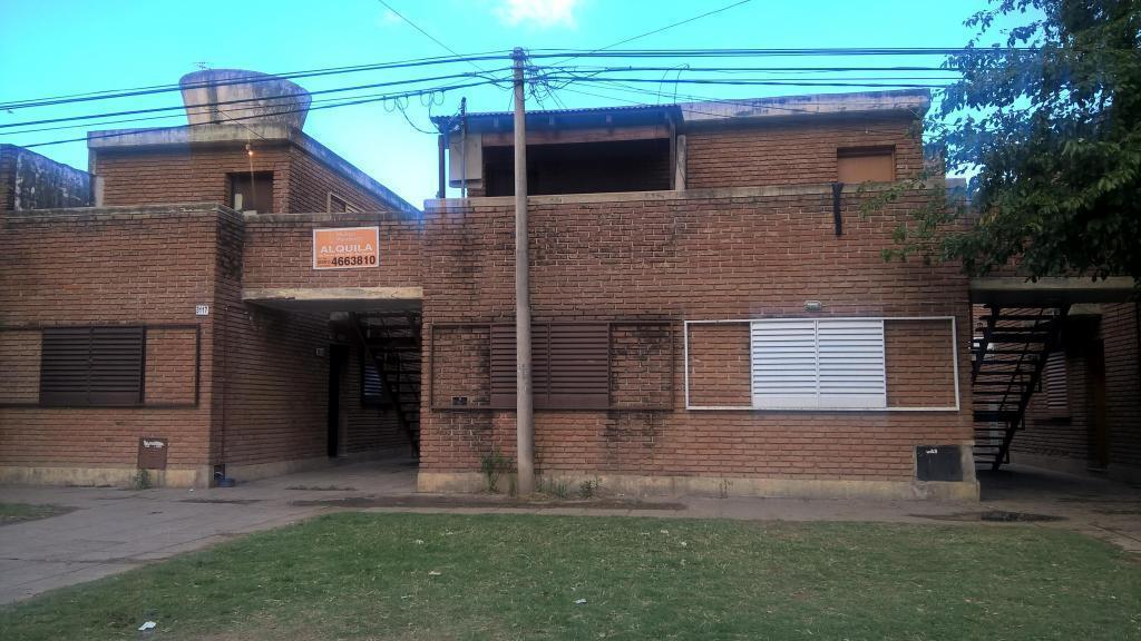 ALQUILO DEPARTAMENTO Bº IPONA $3000, UN DORMITORIO