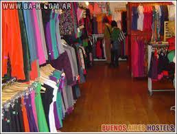 Vendo fondo de comercio ropa femenina