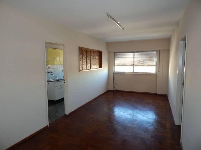 Alquiler Departamento 2 dormitorios Mendoza 3800