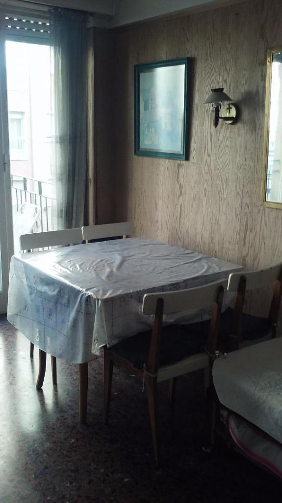 3 ambientes calle sobre Av.Colon