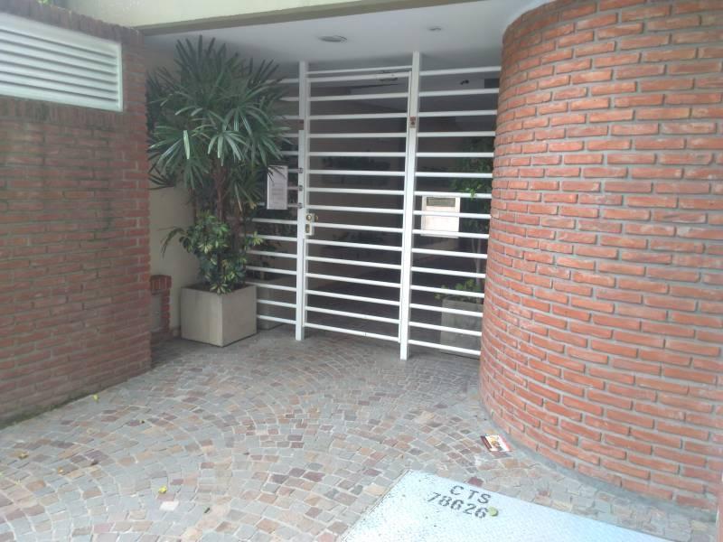 Freire y Correa PB PH 3 amb c/jardín y parrilla Único, impecable, como a estrenar!!