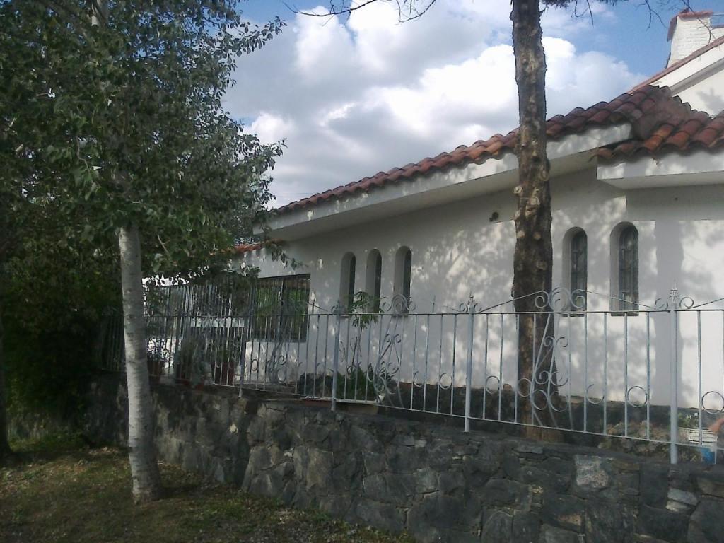Casa ubicada en Villa del Lago , Totalmente recidencial