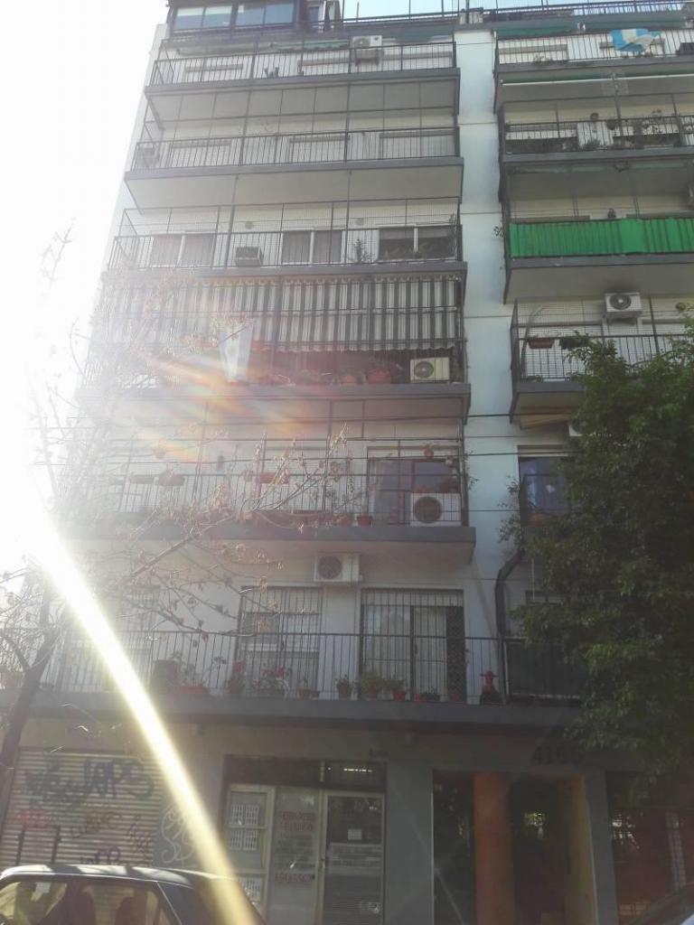 3 AMBIENTES CONTRAFRENTE CON BALCON