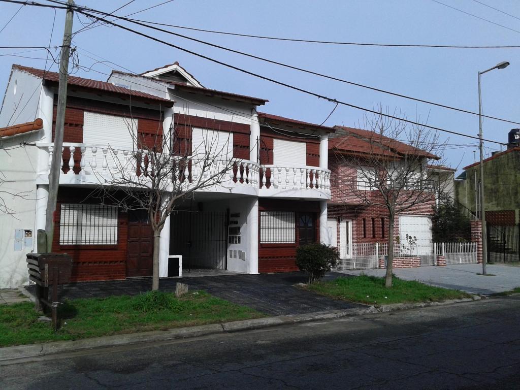 HERMOSO DUPLEX EXCELENTE ESTADO