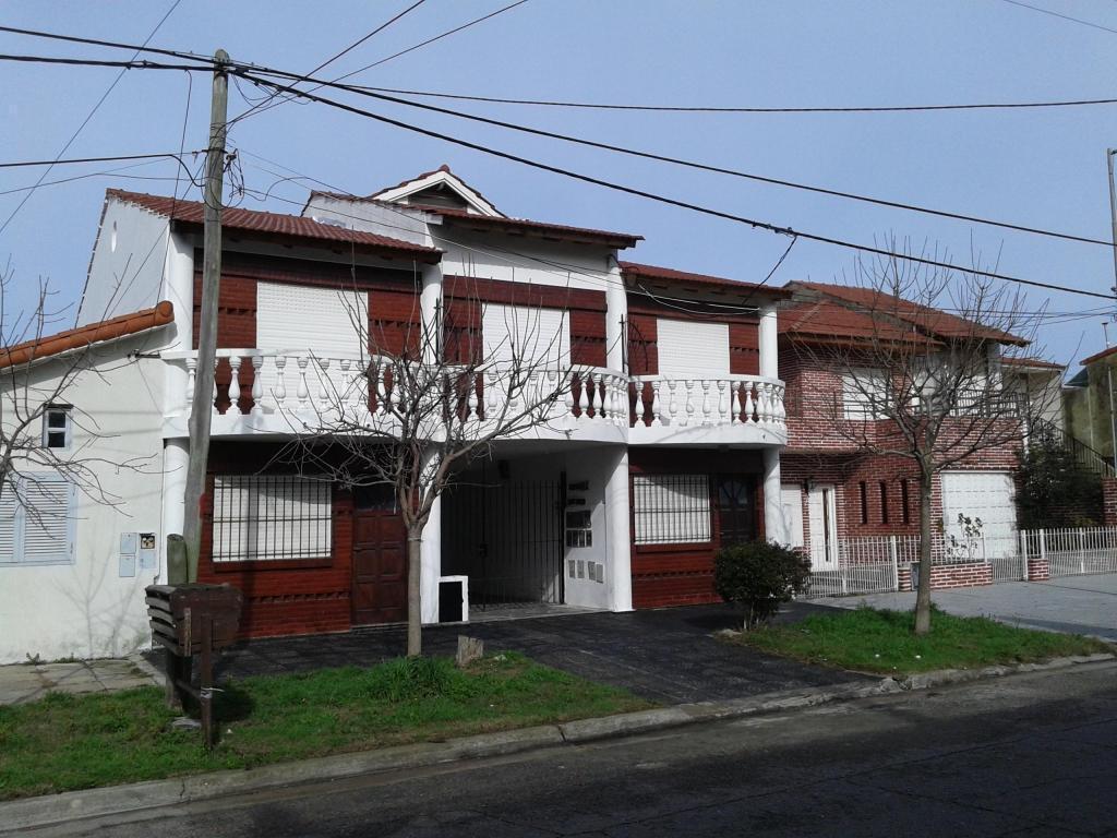 HERMOSO DUPLEX EXCELENTE ESTADO