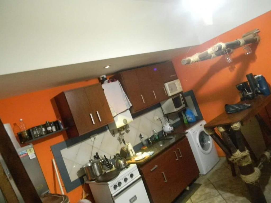 VENDE DPTO. PLANTA BAJA EN CALLE GÜEMES