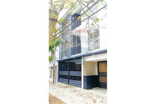 Cochera en PB a estrenar en Echesortu