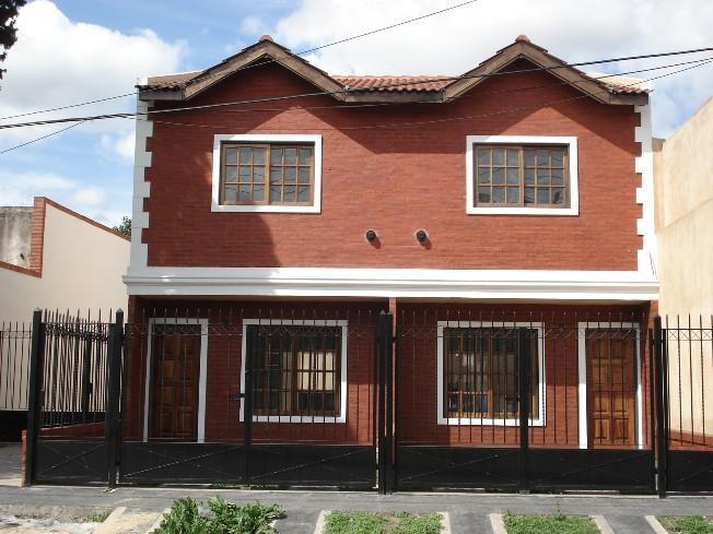 Casa en Alquiler en Ciudad evita,  $ 7500