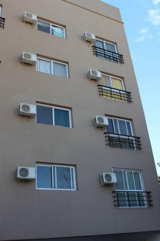 EXCELENTE SEMI PISO 3 AMBIENTES $8200 MAS EXP