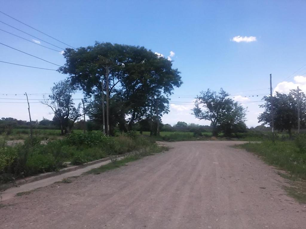 VENDO LOTE EN B° LAS MADERAS EL CARMEN