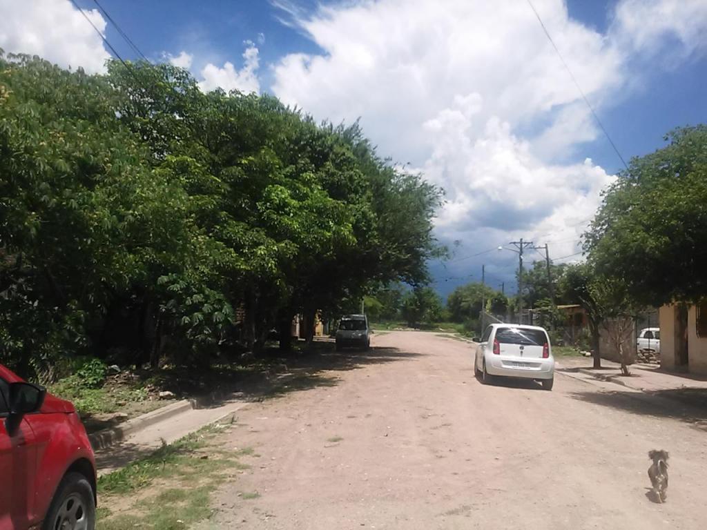 VENDO LOTE EN B° LAS MADERAS EL CARMEN