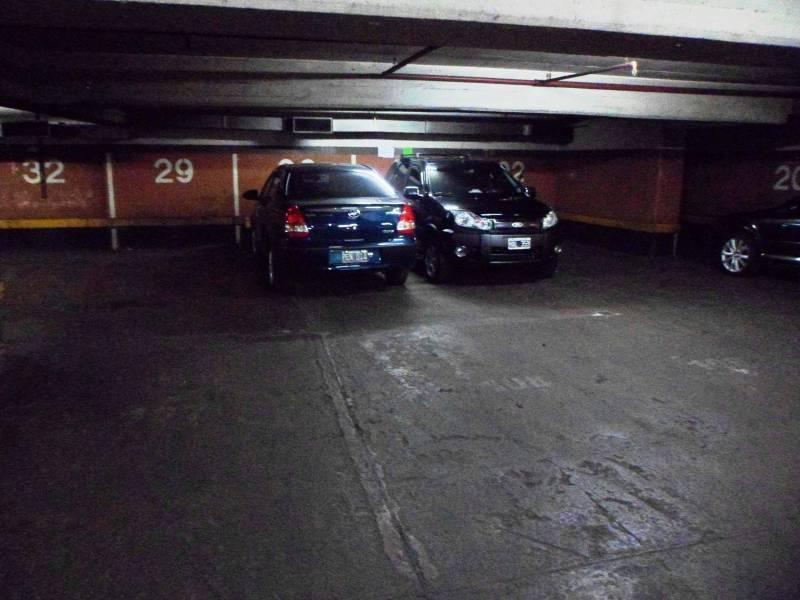 Cochera doble Seguridad Ubicación Rentada Valet Parking