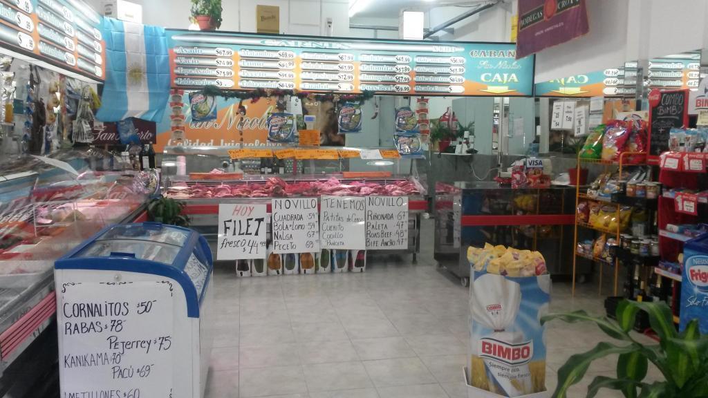 VENDO FONDO DE COMERCIO CARNICERIA CON INSTALACIONES