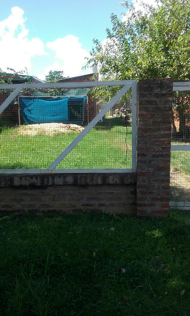 Vendo Terreno en Barrio Los Lapachos