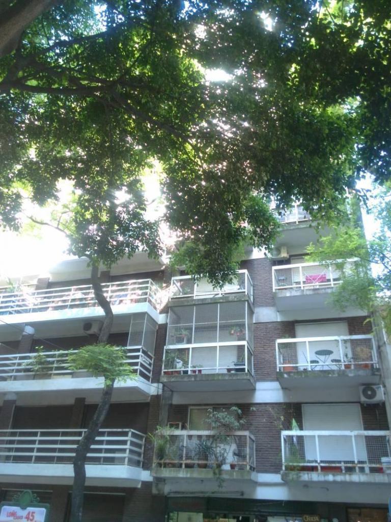 F. Lacroze y Migueletes piso 4° Monoambiente c/Bcón al frente en venta