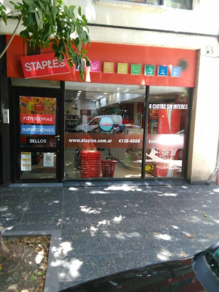 Local para inversion. Planta Baja: 4.50 x 15.70 m. Se ensancha