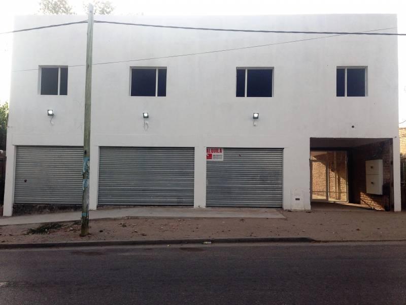 EXCELENTE LOCAL COMERCIAL A ESTRENAR de 196 m2 ZONA OESTE