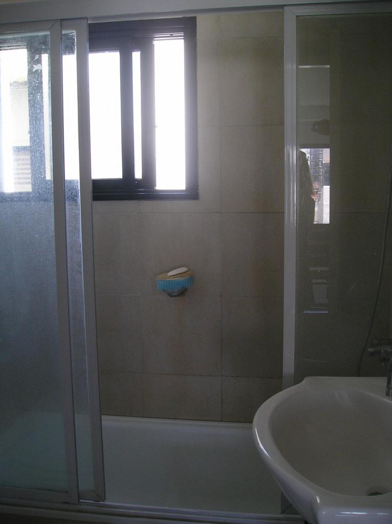 HERMOSO Dx. con cochera descubierta 2 amb.Baño y Toalet