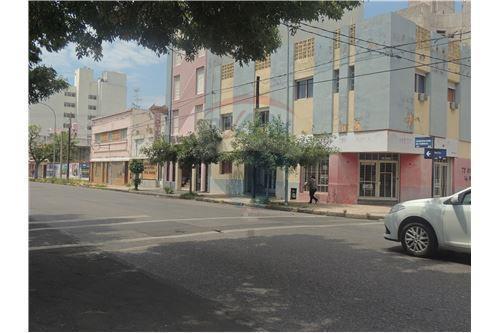 SE VENDE HOTEL JERÓNIMO LUIS DE CABRERA 197