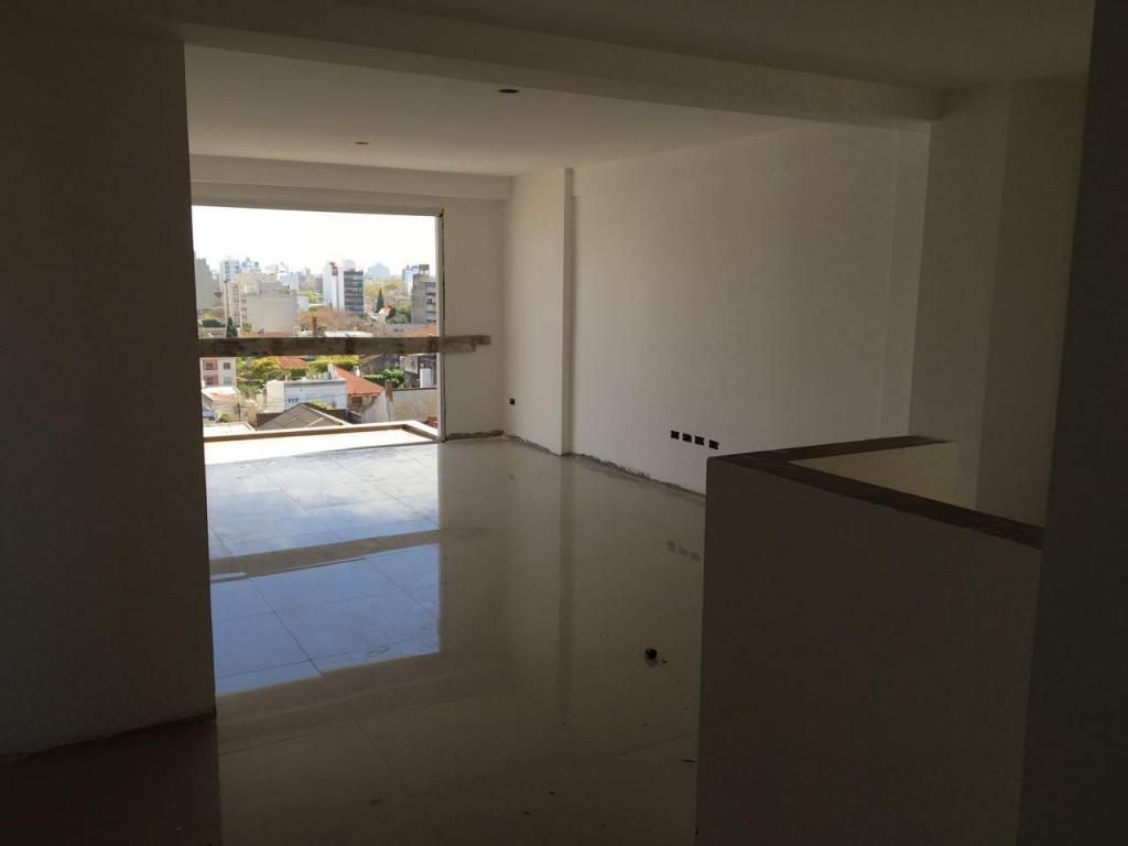 DEPARTAMENTO A ESTRENAR EN VENTA 43 E 15 Y 16