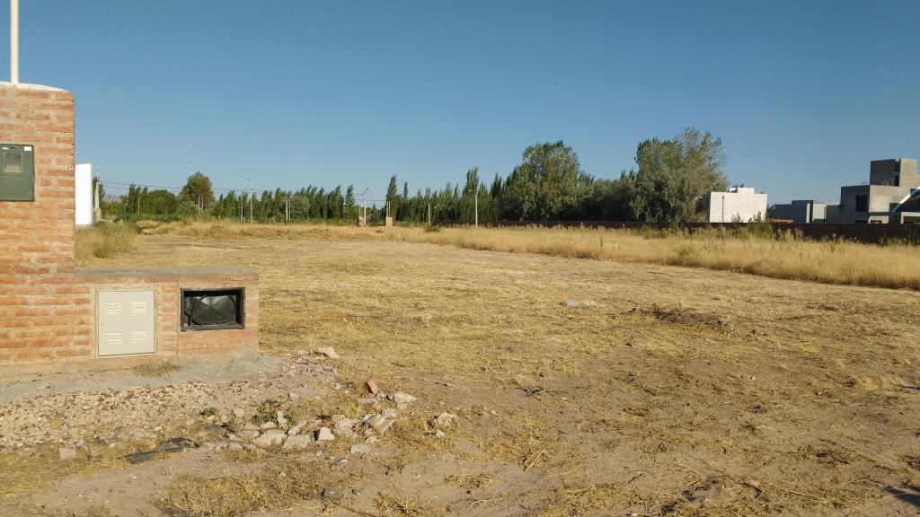 Lote de 1000 m2 en barrio abierto residencial Lino Limay, Neuquen