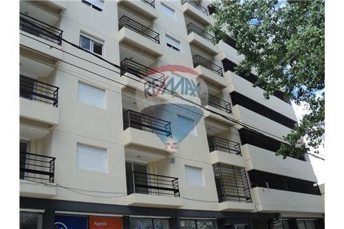 Cochera en Venta Pellegrini y Caferata