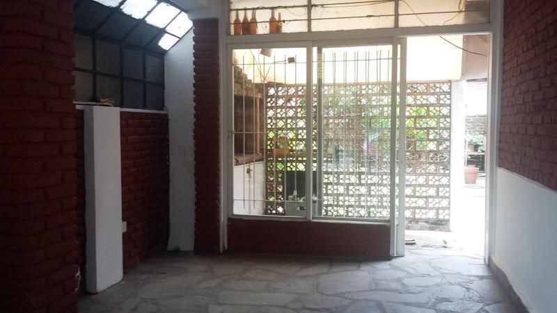 Casa en Alquiler en Olivos, $ 18000