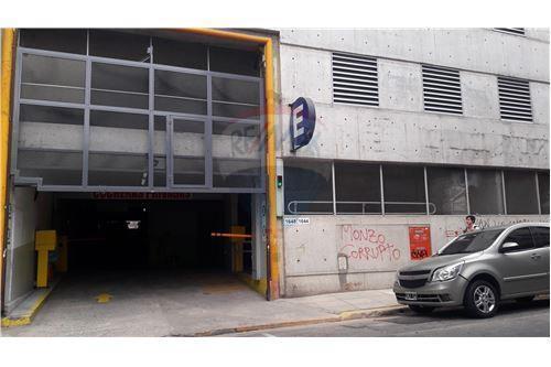 *** OPORTUNIDAD *** 3 COCHERAS AL PRECIO DE 2